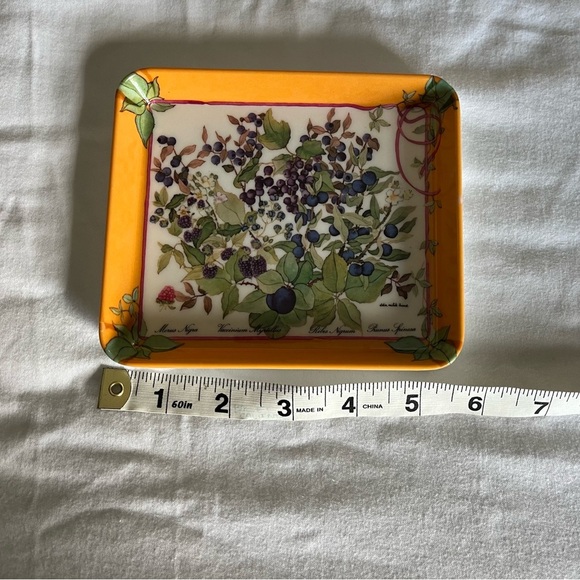 RDE Import Inc. Made in Italy Melamine Foral Blueberries Trinket Trays EUC - Picture 5 of 7